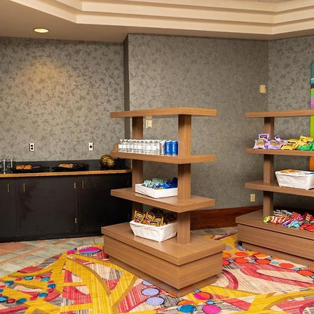 Reno Suites エクステリア 写真