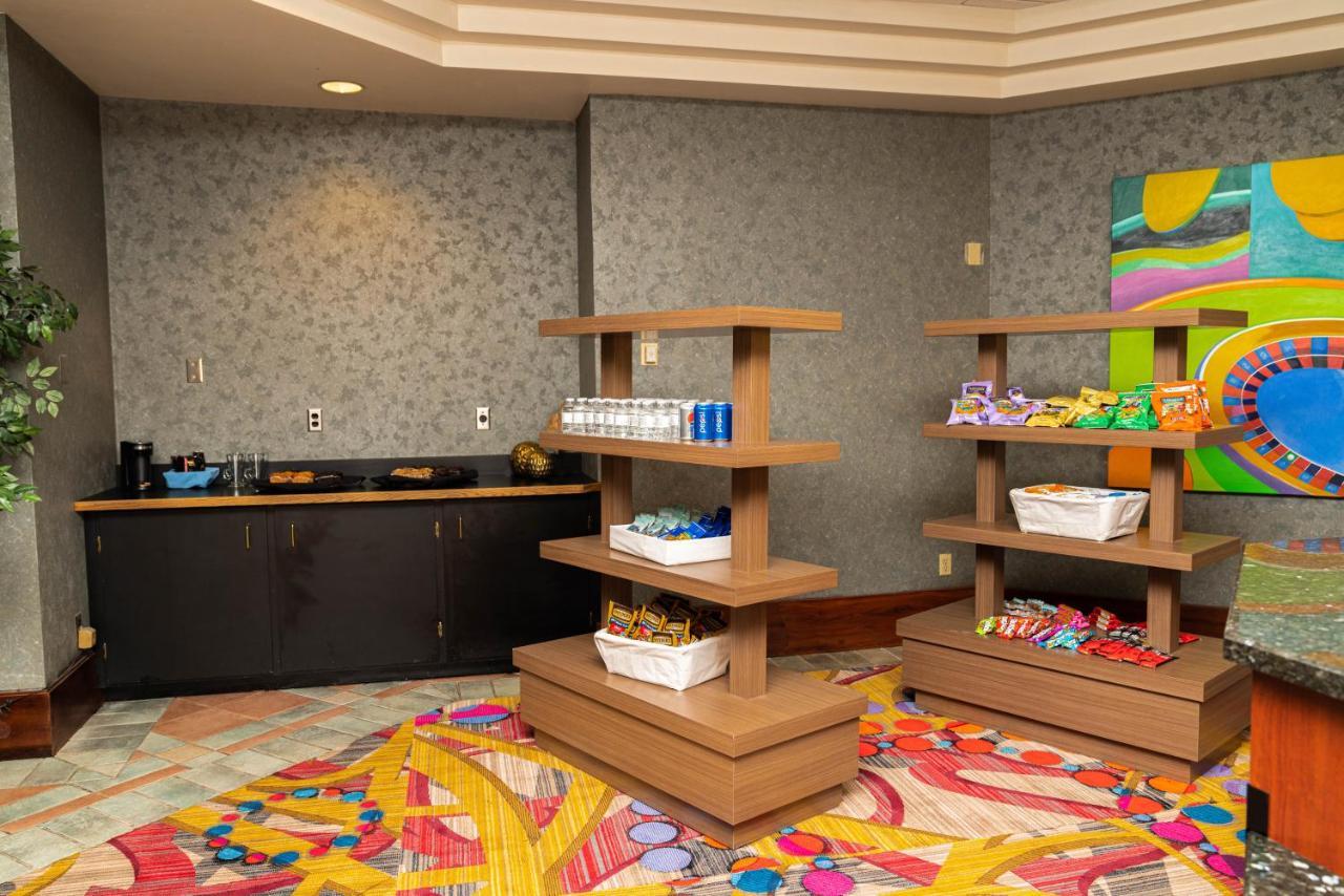 Reno Suites エクステリア 写真